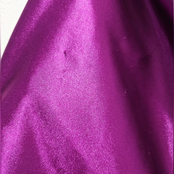 Thick Satin bodysuit - Picture 2 of 7